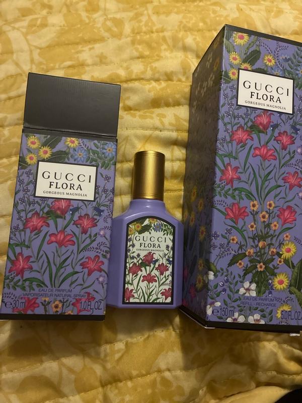 Customer photo for "Smells amazingly delicious, last all day long."