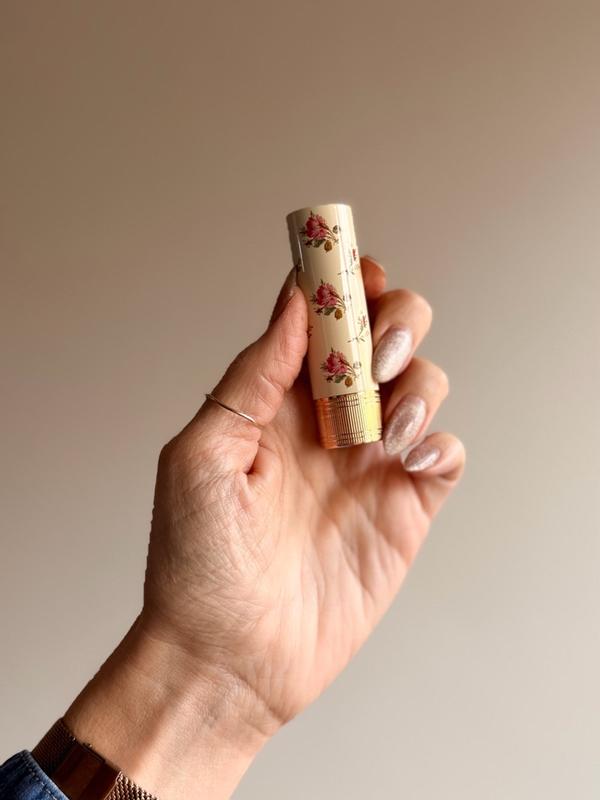 Customer carousel item 9.