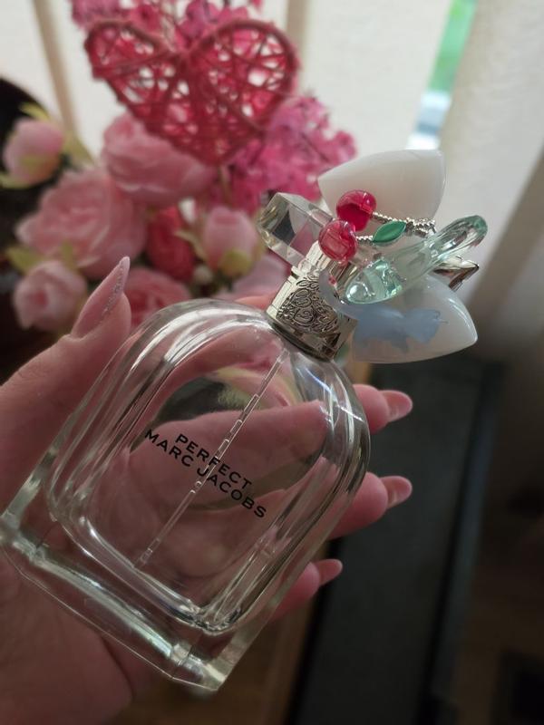 Customer photo for "Stunning fresh floral scent in the most gorgeous bottle!"