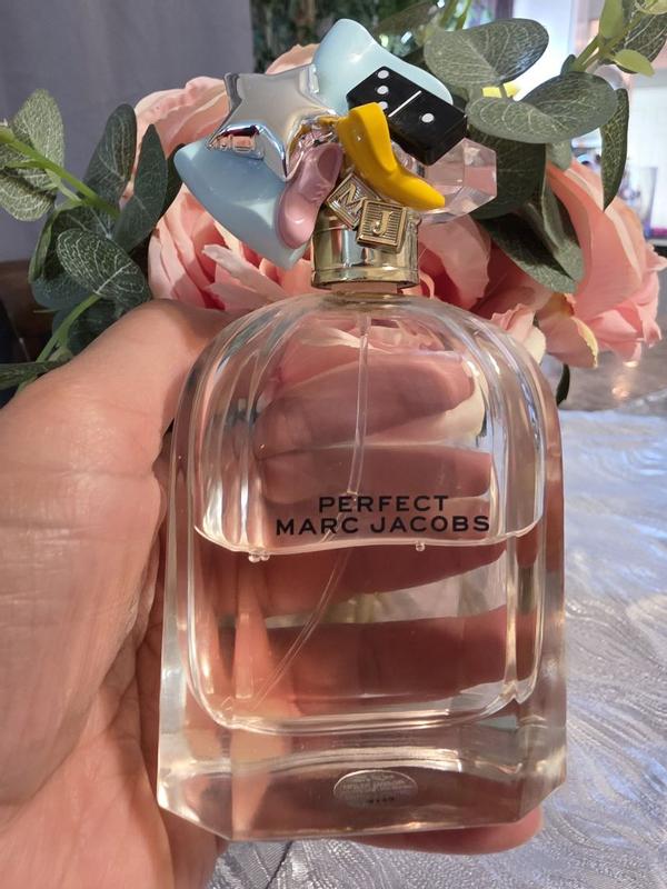 Customer carousel item 9.