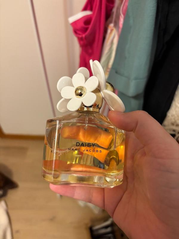 Customer photo for "perfect summer scent!!"