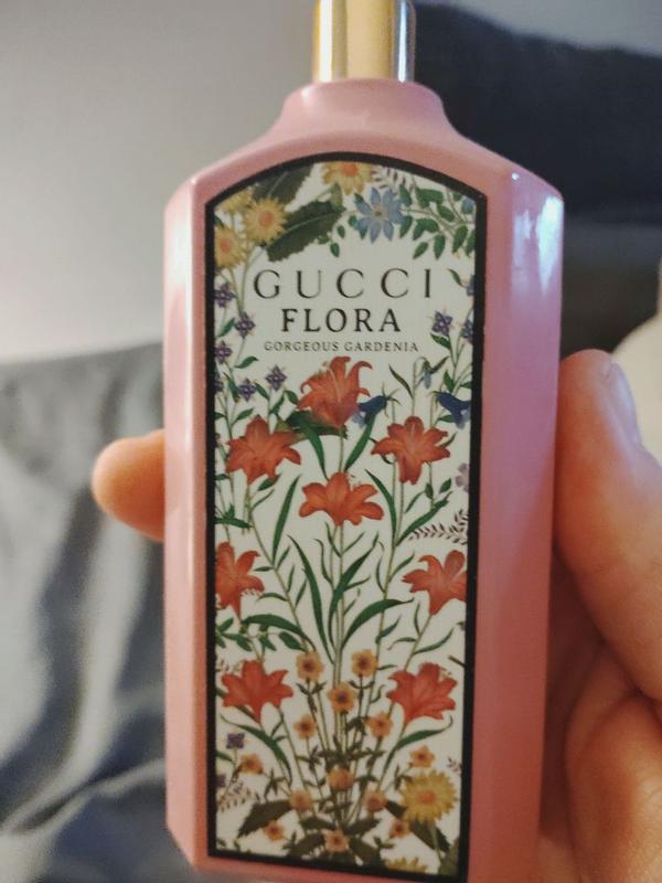 Customer carousel item 6.