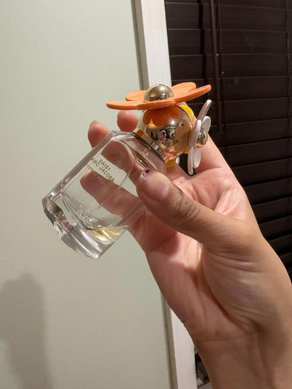 Customer photo for "Smell like garden"