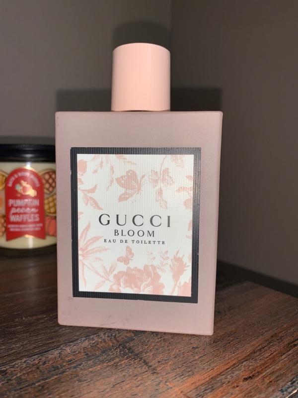 Gucci bloom perfume online near me