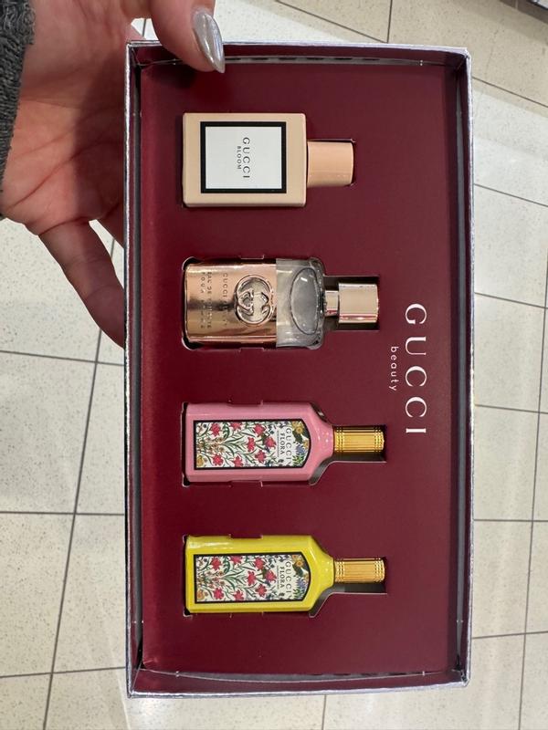 Mini Women's Eau De Parfum Discovery Set | SHOP BAZAAR