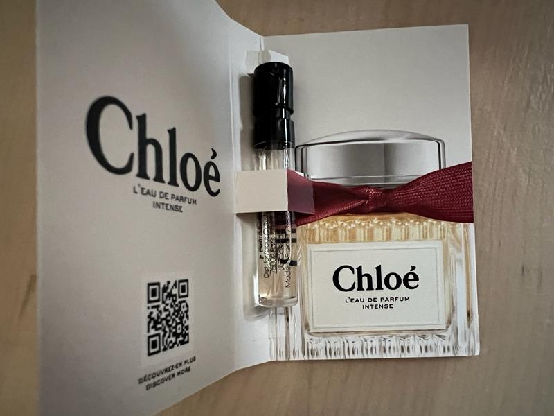 Chloé L'eau de Parfum Intense 100ml Chloé L'Eau de Parfum Intense with Raspberry, Rose & Amber