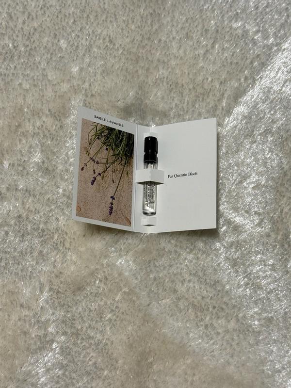 Customer photo for "A soft and elegant lavende fragrance."