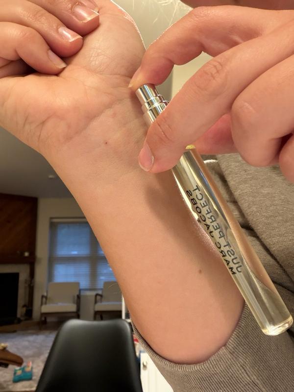 Customer photo for "Smells expensive, long lasting"