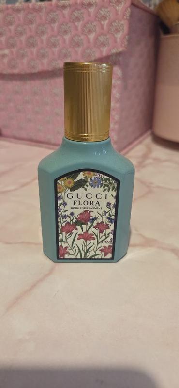 Customer photo for "Clean and inoffensive"