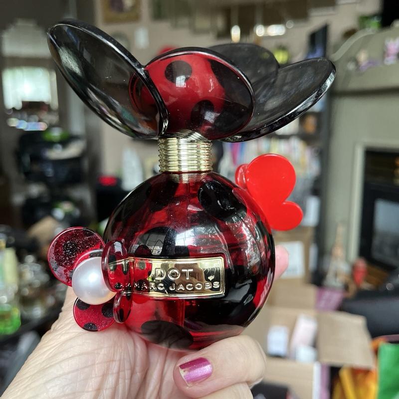 Marc Jacobs DOT Eau de Parfum Spray, 3.3 oz - Macy's