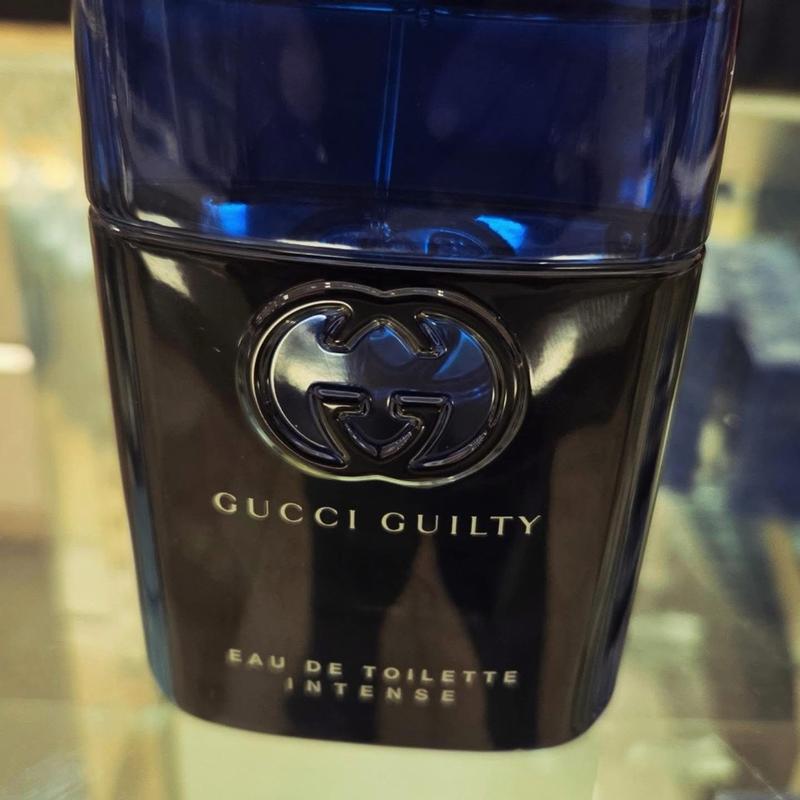 Customer photo for "Smells great and lasts for hours."