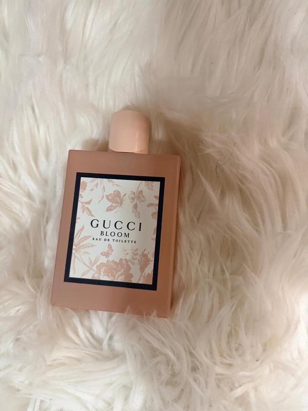 Customer carousel item 5.