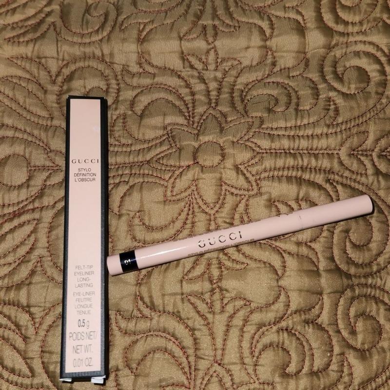 Customer photo for "Excellent eyeliner ❤️"