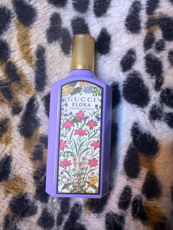 Customer photo for "Fresh creamy floral"