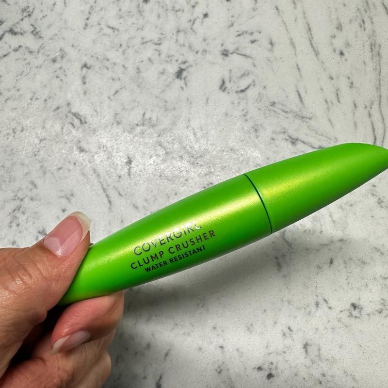 Clump Crusher Water Resistant Mascara By LashBlast | COVERGIRL®