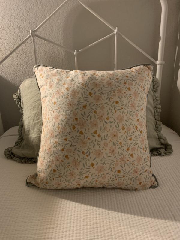 Review Thumbnail Image 0 273180375