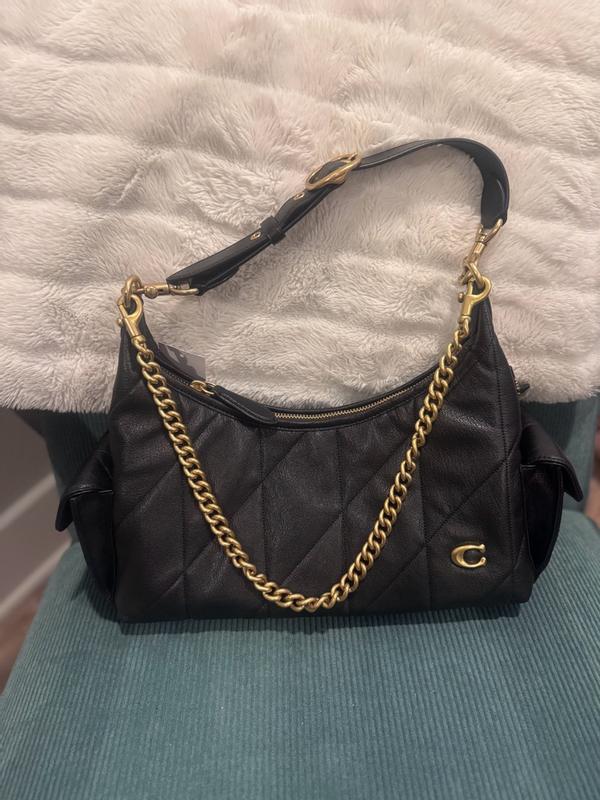 Customer carousel item 3.