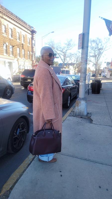 One of my best purchases!!!! This bags is absolutely beautiful,,,