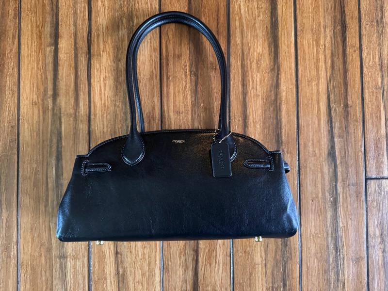 Customer carousel item 3.