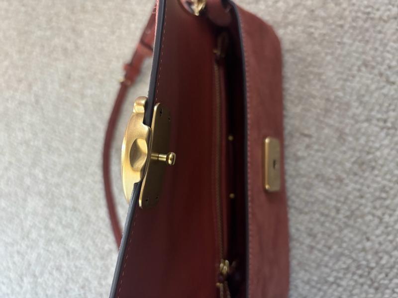 Review Thumbnail Image 0 382802923