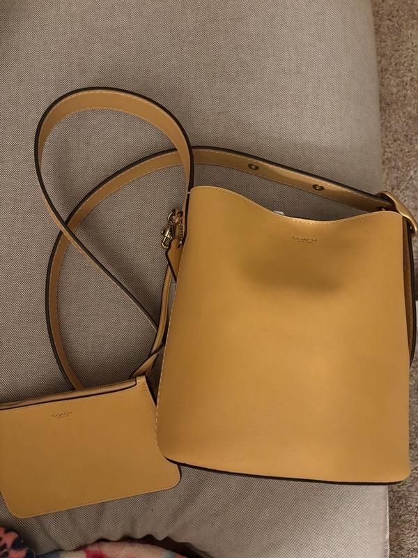 Review Thumbnail Image 0 383736605