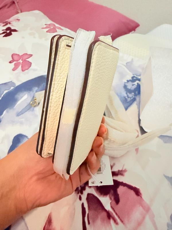 Review Thumbnail Image 1 384014267