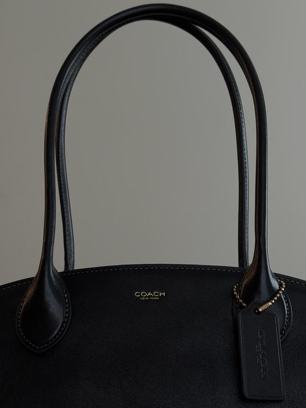 Customer carousel item 5.