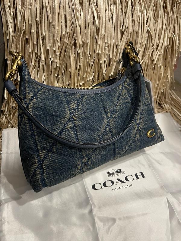 Customer carousel item 9.