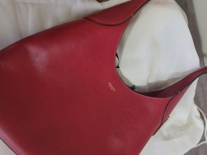 Customer carousel item 9.