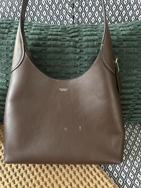 Slips off easily. It slipped off my arm and got scratched. Very disappointed.