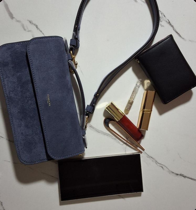 Review Thumbnail Image 0 381358899