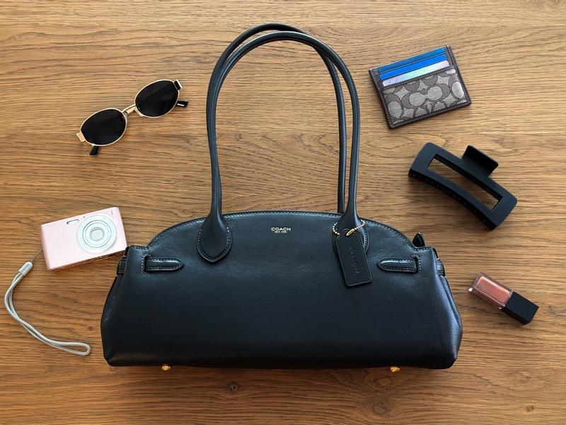 Customer carousel item 4.