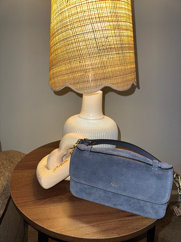 Review Thumbnail Image 1 382811376