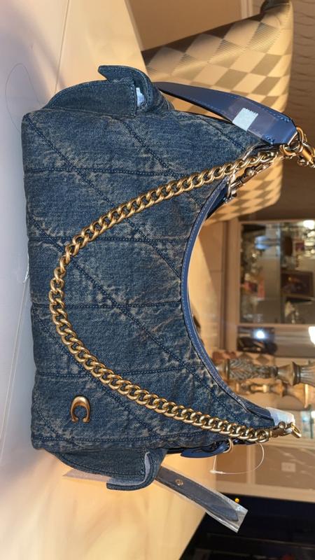 Customer carousel item 5.
