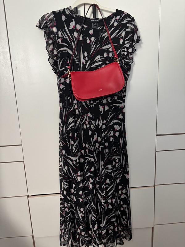 Customer photo for "Cute"