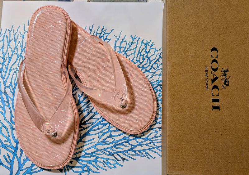 Review Thumbnail Image 0 387959875