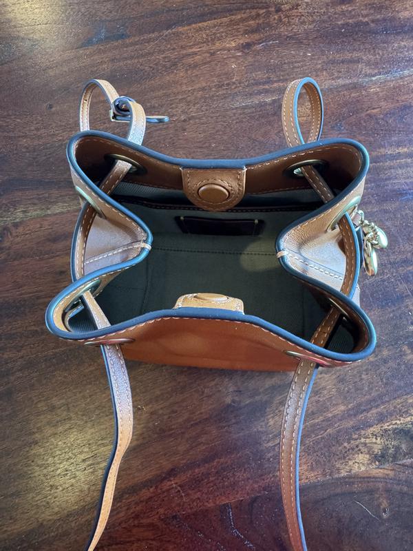 Customer carousel item 7.