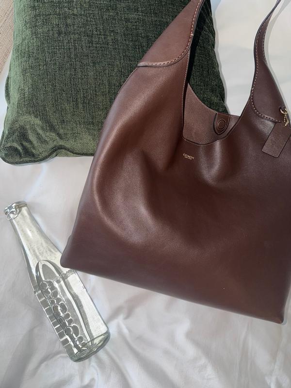 Customer carousel item 4.