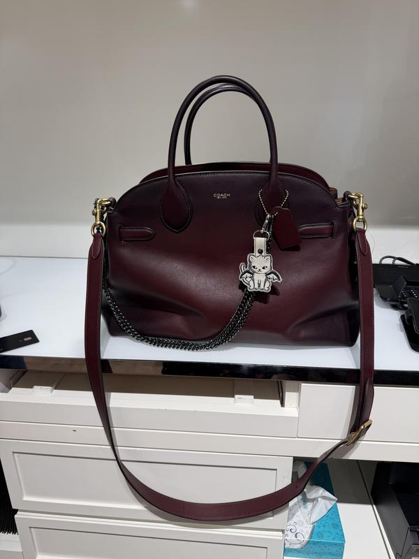 Review Thumbnail Image 0 385103596