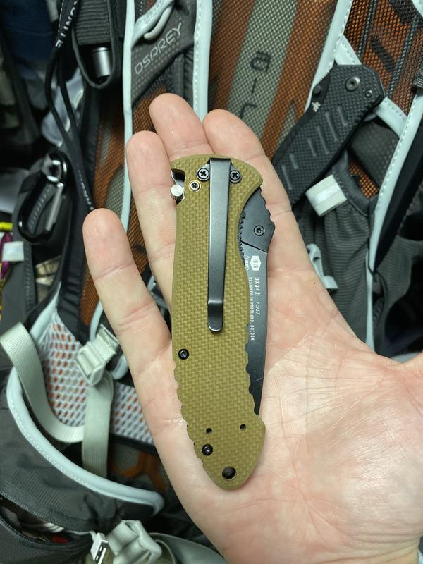 DX342 | COAST: Innovative LED Flashlights and Hands Free Lighting