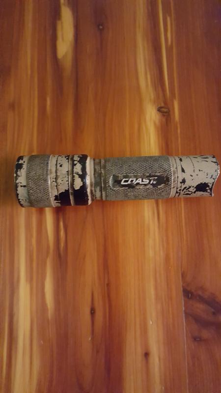 COAST G55 750 Lumen Pure Beam Focusing LED Flashlight COAST G55 750 Lumen Pure Beam Focusing LED Flashlight