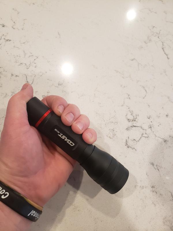 COAST PX19R 2600 Lumen Rechargeable Focusing LED Flashlight