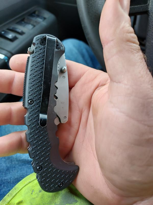 DX211 | COAST: Innovative LED Flashlights and Hands Free Lighting