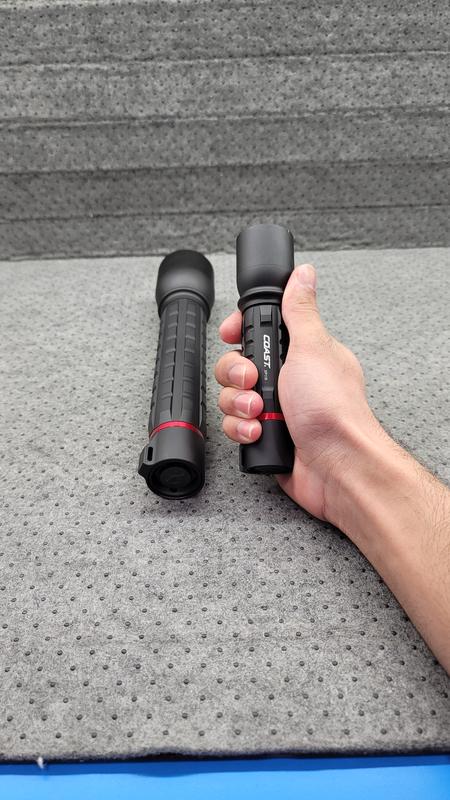 coast xp18r hybrid rechargeable led flashlight Watch 3650 Lumen on Amazon Live This 10.3 19.4 Coast XP18R Pure Beam LED