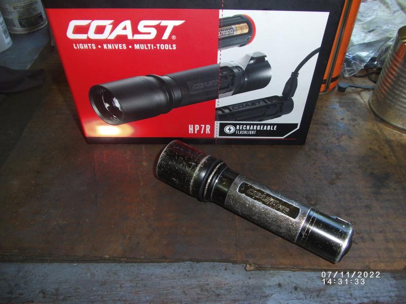 COAST HP7R 300 Lumen Long Range Focusing Rechargeable LED