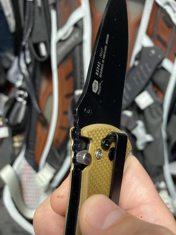 DX342 | COAST: Innovative LED Flashlights and Hands Free Lighting