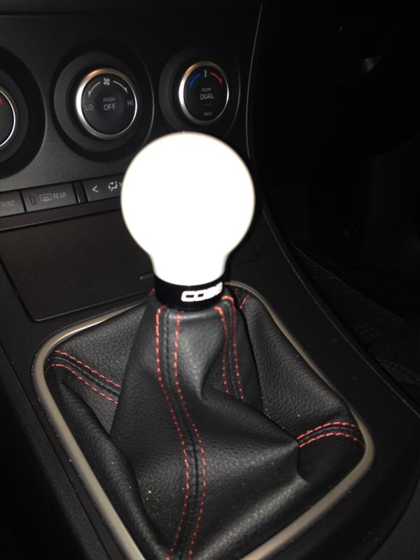 gear shift knob mazda 3