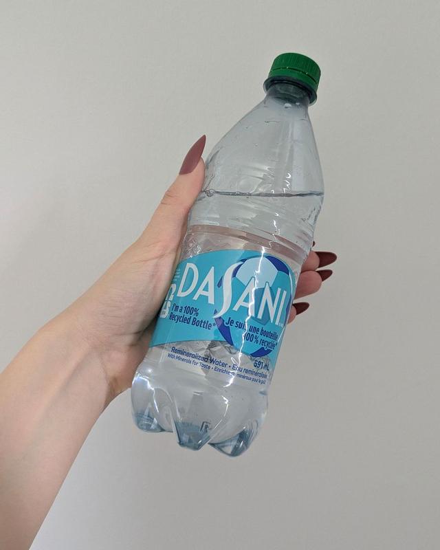DASANI 33-fl oz Water Soft Drink 00049000026566 at Lowes.com