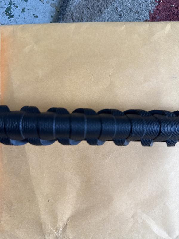 Scabbard to big, pointy rough handle