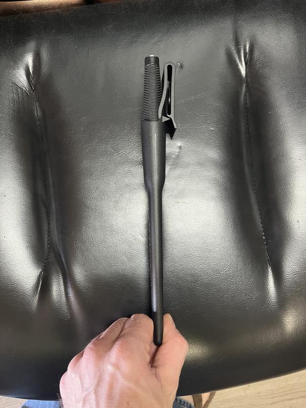 Pictures don’t do this knife any justice! Should’ve bought two!